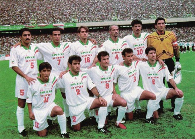 عکس های تیم فوتبال ایران از زمان قدیم تا الان (8)
