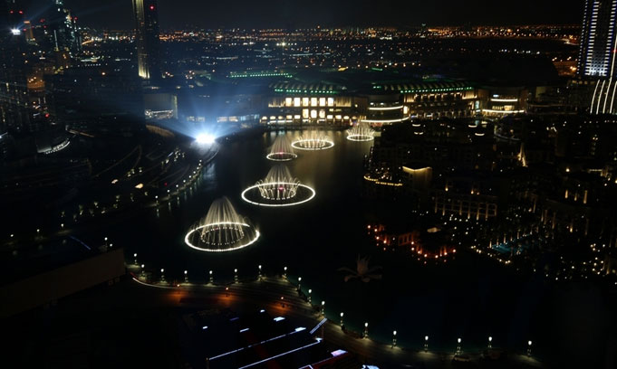 8 فیلم از فواره های رقصان برج دبی (با کیفیت عالی)